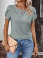 Women'S Round Neck T-Shirt With Cap Sleeves