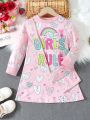 SHEIN Kids QTFun Little Girls' Cartoon Heart & Letter Pattern Printed Round Neck Long Sleeve Dress And Bag, Autumn