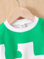 SHEIN Baby Boys' Cute 3d Dinosaur Printed Sweatshirt