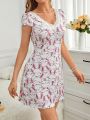 Women's Rabbit Printed Lace Stitching Nightgown