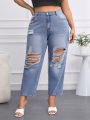 SHEIN Privé Plus Size Women's Straight Leg Ripped Denim Jeans