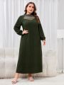 Plus Size Solid Color Lace Collar Long Sleeve Dress