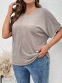 SHEIN LUNE Plus Size Solid Color Round Neck Short Sleeve T-shirt