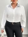 SHEIN Privé Plus Size Women's Colorblocked Collar Lantern Sleeve Shirt