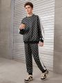 SHEIN Teen Boy Allover Print Contrast Side Seam Pullover & Sweatpants