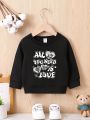 Baby Girl Letter & Heart Graphic Sweatshirt