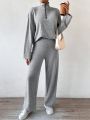 SHEIN LUNE Zipper Half-placket T-shirt And Pants Set