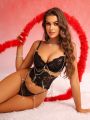 SHEIN Ladies' Lace Sexy Lingerie Set With Chain Decoration