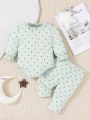 SHEIN Baby Girls' Olive Green Love Print Outfit Set