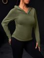 Street Sport Plus Size Solid Color Hooded Sportswear With Thumb Holes