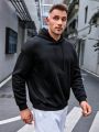 Manfinity Hypemode Men's Large Size Slogan Printed Knitted Casual Hooded Sweatshirt