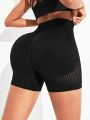 Yoga Basic Hollow Out Scrunch Butt Sports Shorts