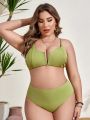 SHEIN Swim Basics Plus Size Solid Color Two-Piece Swimsuit Set