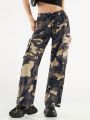 Forever 21 Ladies Camouflage Workwear Style Pants With Pockets For Streetwear Casual Look