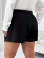 SHEIN Privé Plus Size Women's Shorts With Waist Belt