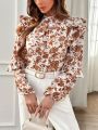 SHEIN Privé Printed Ruffle Hem Fitted Shirt