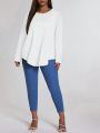 SHEIN LUNE Plus Size Solid Color Round Neck Asymmetrical Hem T-shirt